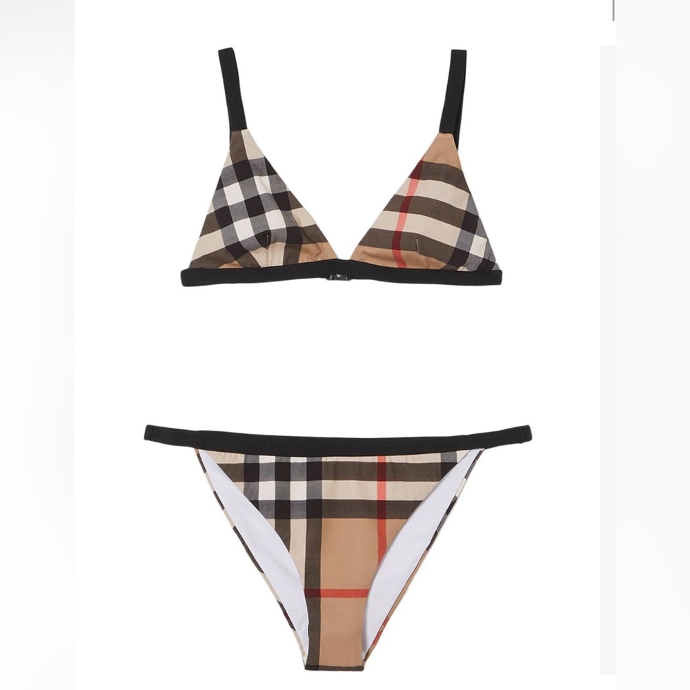 Burberry
Vintage Check Bikini Set Sixe XS